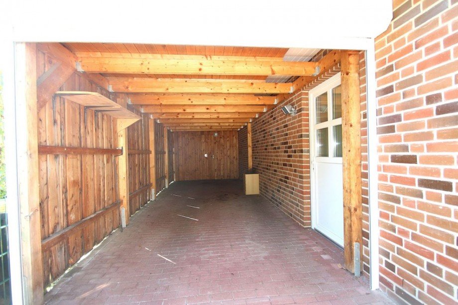 Das Carport (Abbildung �hnlich) Bungalow Bad Malente-Gremsm�hlen