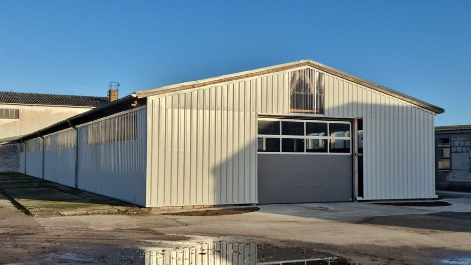 Die kleine Halle Halle / Lager / Produktion Dassow