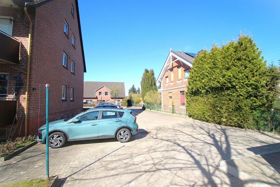 Die PKW-Au�enstellpl�tze Wohnung Malente
